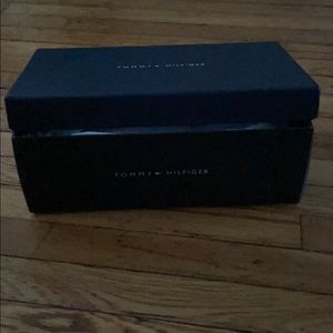 Tommy Hilfiger sneakers